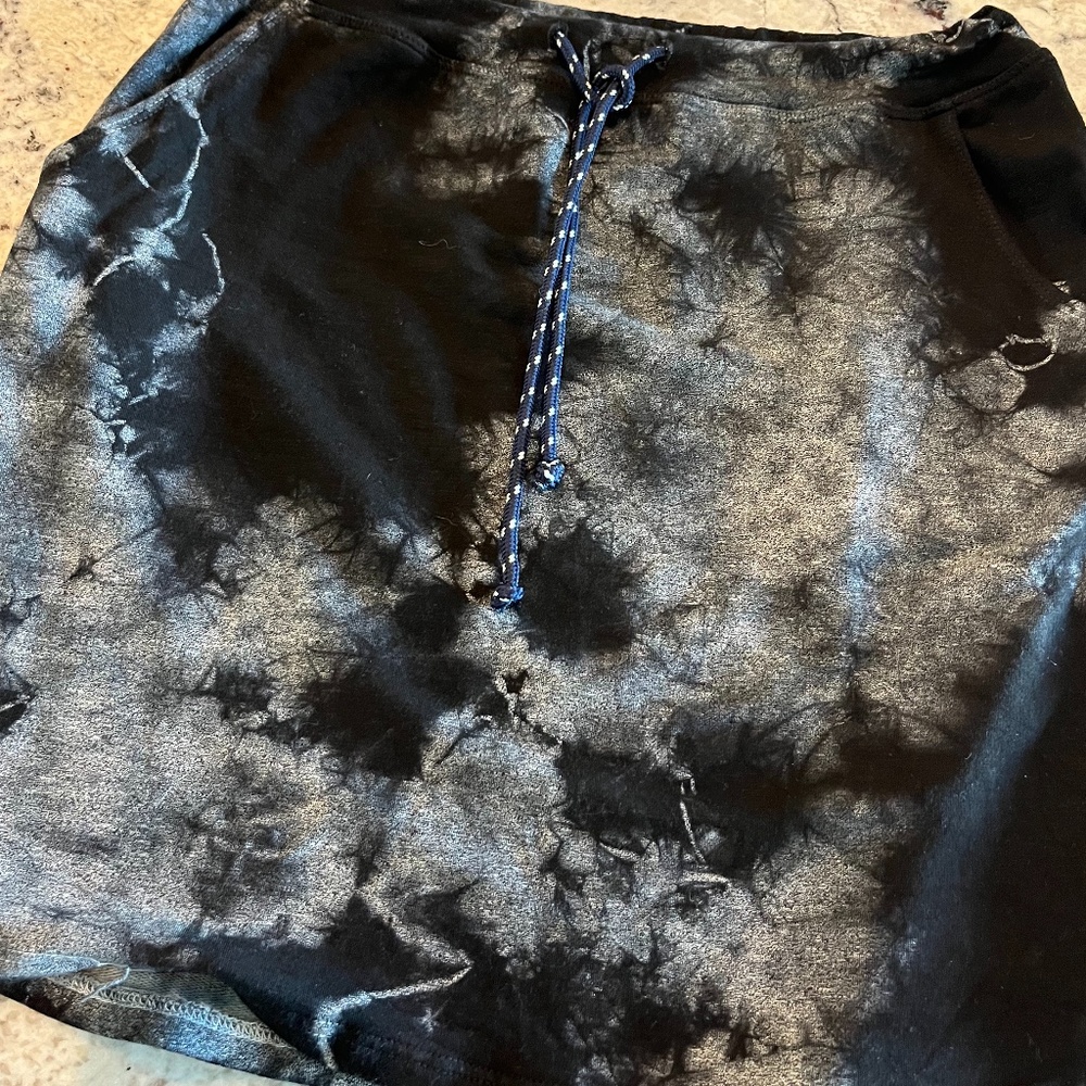 Women's Sundry tie dye "Saturday" mini skirt size 0